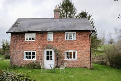 Image de Wolvesacre Mill Cottage, pet friendly, with open fire in Whitchurch