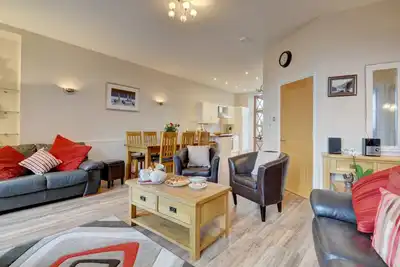 Image de 7 Cove View - Trois Chambres Appartement, Couchages 6