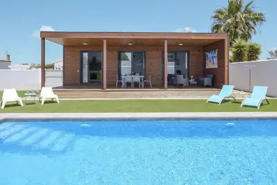 Image de Maison de vacances moderne ''Casa Toria'' avec piscine privée, climatisation