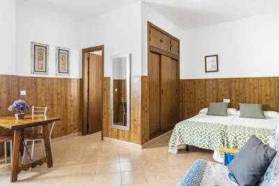 Image de Appartement de vacances \"Estudio Lila\" avec Wi-Fi et climatisation