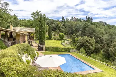 Image de Magnifique retraite de montagne sur la Costa Brava - à 30 km de la plage!