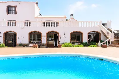 Image de Maison de vacances \"Villa Clara 2\" avec grande piscine, vue imprenable, terrasse et jardin