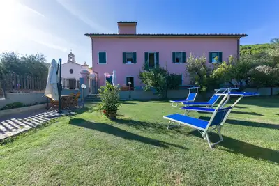Image de Appartement de trois pièces avec jardin – Appartement Cm6