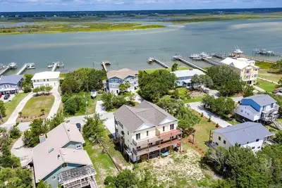 Image de Island Oasis, ascenseur, beau décor