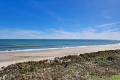 Image de Condo en bord de mer avec une vue imprenable sur l'Atlantique