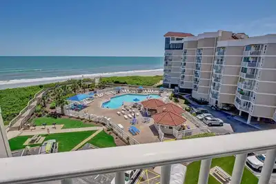 Image de Oceanfront Unit avec de magnifiques vues sur l'océan