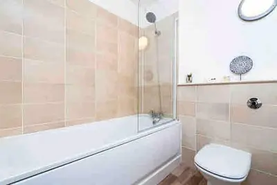 Image de Appartement moderne en centre-ville à plan ouvert - 4 personnes