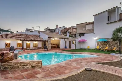 Image de Superbe maison de vacances \"Villa Godoy\" avec Wi-Fi, jardin