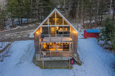 Image de Nouvelle Liste! Chalet de ski classique de Stowe