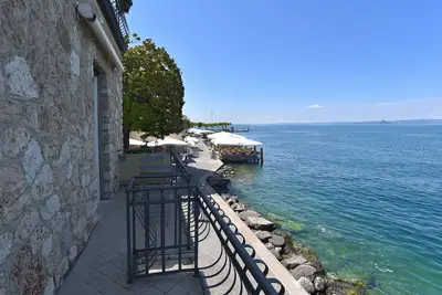 Modern apartment on the lake