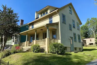 Image de Victorian house with amazing Hudson River view