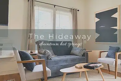 Image de New! Hip Downtown Pad! Walk Everywhere!