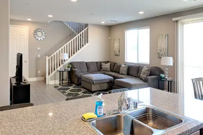 Image de Luxe, incroyable maison de 4 chambres à Las Vegas