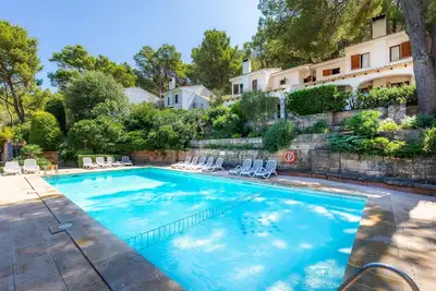 Image de Magnifique Can Botana 1 avec jardin, terrasse, piscine et Wi-Fi