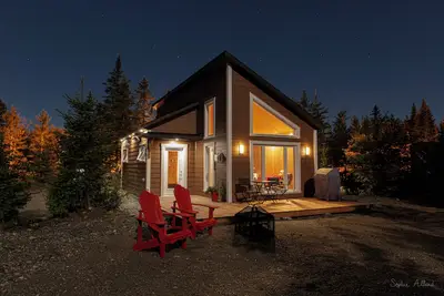 Image de Chalet 1 Chambre Lit King & Spa PRIVÉ