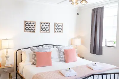 Image de Appartements NoKno • La Suite Lit King-Size ♚