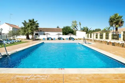 Image de Home On the Beach with Spacious Terrace, Garden, Wi-Fi & Air Conditioning; Parking Available