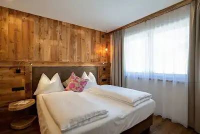 Image de Appartement de vacances \"Wohnung 1-2\" avec Wi-Fi, balcon, terrasse et vue sur montagne
