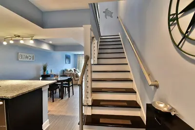 Image de Marsh + Ocean Wonderland 🌴 Bienvenue à Turtle Villa!