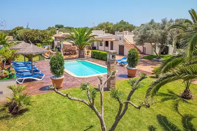 Image de Villa \"Ca Na Pepa\" Avec la piscine et la vue sur les montagnes