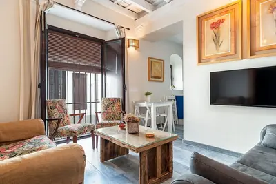 Image de Appartement moderne très bien situé avec Wi-Fi, climatisation et terrasse