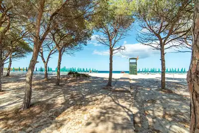 Image de Maison de vacances \"Sardegna Budoni\" avec Wi-Fi, climatisation et jardin