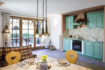 Image de Holiday Apartment in Luxury Chalet with Country Style Interior, Wi-Fi and Garden