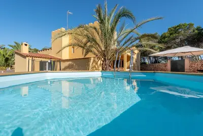 Image de Maison de rĂŞve \"Villa Del Mar Mondrago\" Ă 200m de la plage, avec terrasse, balcon et Wi-Fi