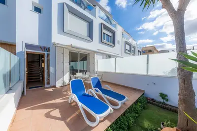 Image de À proximité de la plage et avec terrasse - Can Bennasar
