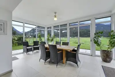 Image de Appartement de vacances \"Panorama\" avec Wi-Fi, terrasse, sauna et bain Ă remous