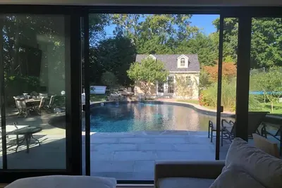 Image de Brand new house with pool in the village