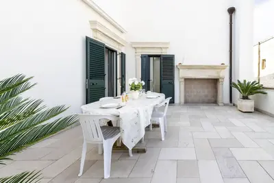 Image de Casa Vacanza Pizzicchia au cœur de Muro Leccese avec terrasse et 3 chambres