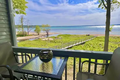 Image de Imaginez votre café du matin ici! Vue imprenable Gt Resort Studio Condo