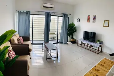 Image de Setiawalk Residence 05