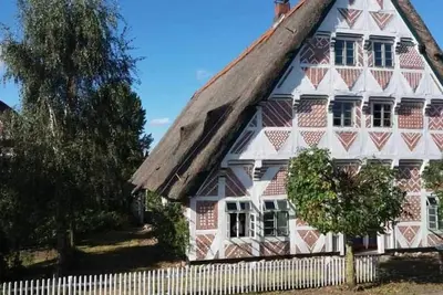 Image de Listed holiday idyll under thatch - holiday idyll under thatch