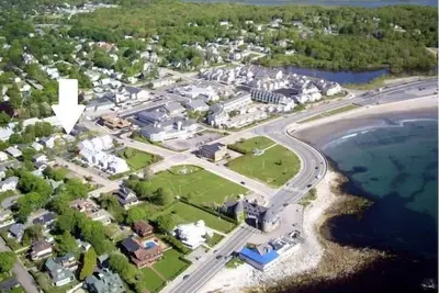 Image de Magnifique, mis à jour Beach Cottage à Narragansett Pier