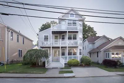 Image de Jetée de Narragansett, à quelques pas de la plage de la ville, Central Air