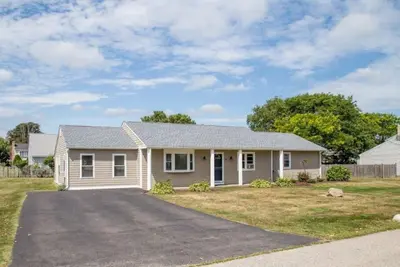 Image de Propriété récemment rénovée à Eastward Look - Marchez jusqu'à Scarborough