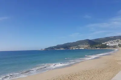 Image de Casa Fanfamare, maison de ville à 400m de la plage da California
