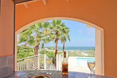 Villa en réel Face Mer, Vue vraiment Paradisiaque à 180° jusque St Barthelemy