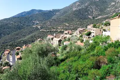 Image de Agréable appartement avec Wifi, climatisation, Tv, patio, animaux admis, vue panoramique et parking