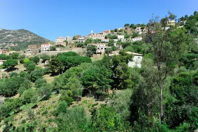 Image de Joli appartement avec Wifi, climatisation, Tv, patio, animaux admis, vue panoramique, parking