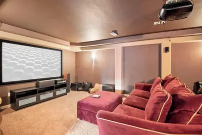 Image de Escapade relaxante complète avec cinéma maison et barbecue
