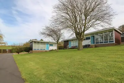 Pebbles, pet friendly, country holiday cottage in Cromer