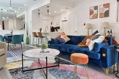 Image de Spacieux Houston Galleria Hideout Cozy W / 2king Lit