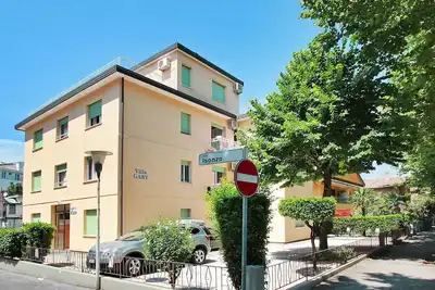 Image de Confortable appartement pour 4 personnes avec climatisation, Tv, terrasse, animaux admis et parking