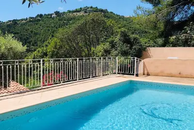 Image de Villa provençale avec piscine à Ollioules (Var)