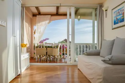 Image de Villa Krpeta, appartement 1 chambre «Grafulin» pour 2 à 4 personnes Nouveau