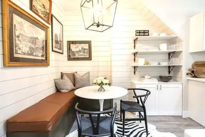 Image de Le Bungalow de la ville - Maison rénovée mignonne!