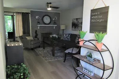 Image de South Charlotte 2 Br Condo tout compris